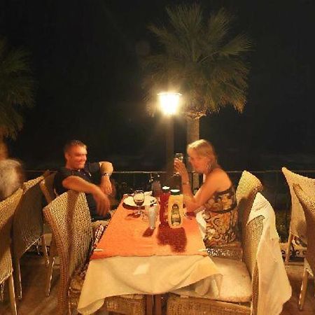Rosy Hotel Kusadasi Bagian luar foto